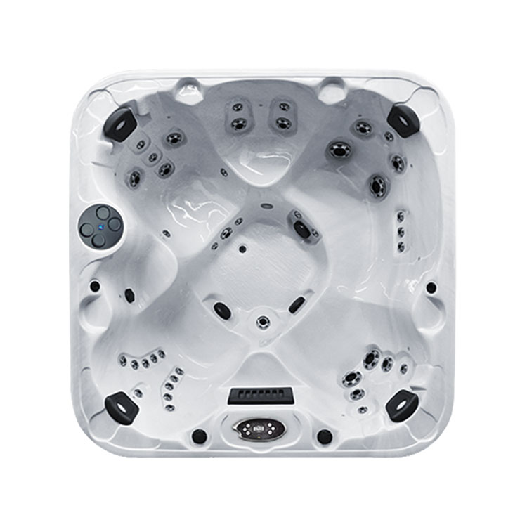 THE PRINCE Regency Collection Hot Tub